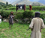 نیکلسون: ۳۰۰ جنگجوی داعش  در افغانستان کشته شده اند